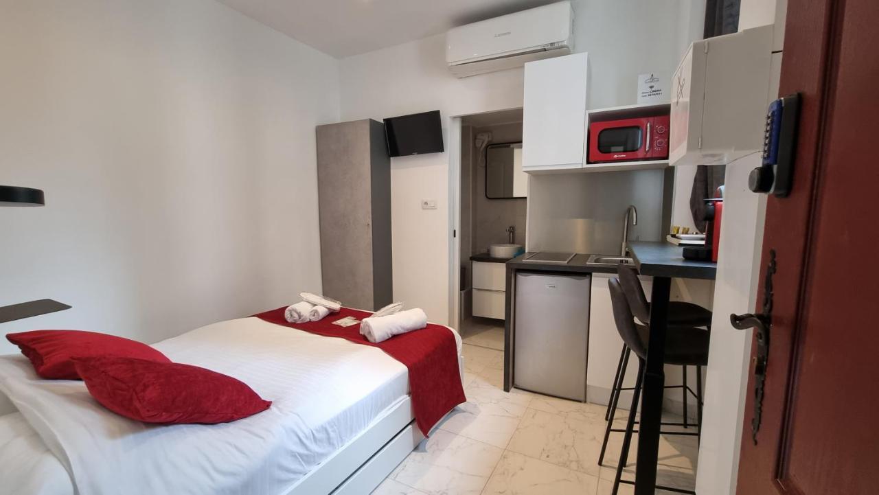 Sweet Home Marceau 6 Studios Hyper Centre Proche De La Mer Et Du Palais คานส์ ภายนอก รูปภาพ